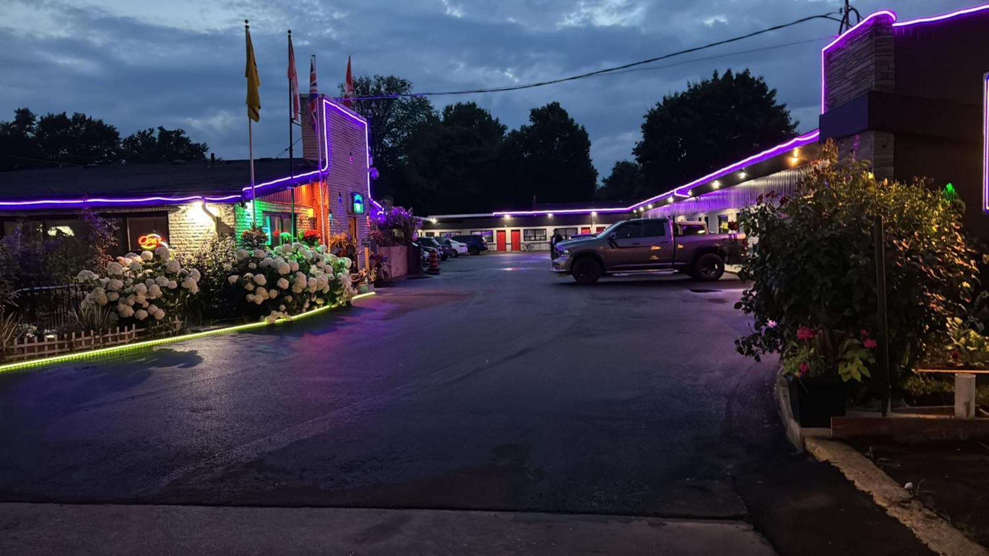 Crestwood Motel Burlington Esterno foto